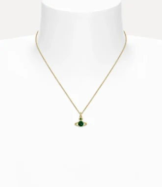 Reina Pendant Necklace